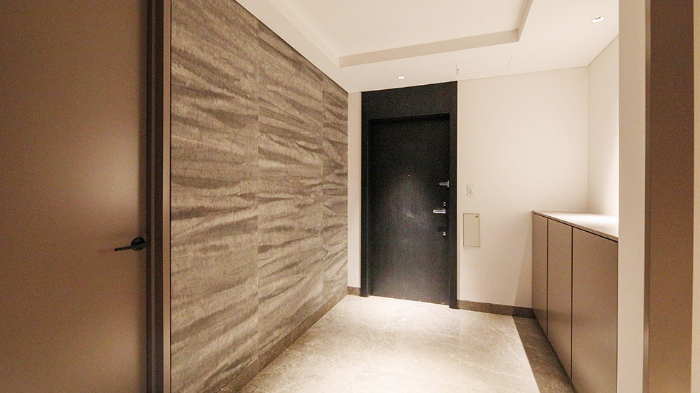 Entrance of 3BR on 37th floor | after