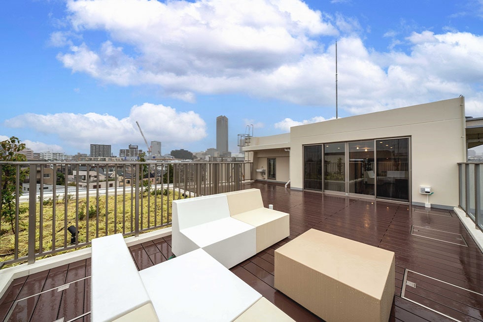 Roof Balcony