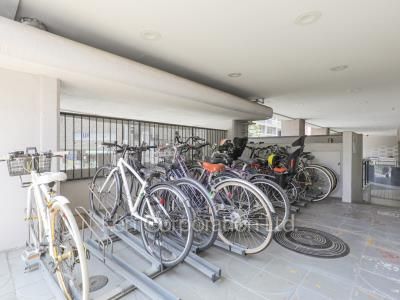  Bicycle-parking Space