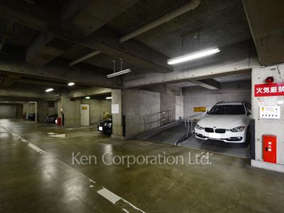  Parking Lot