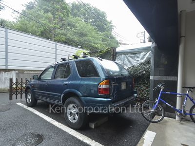  Parking Lot