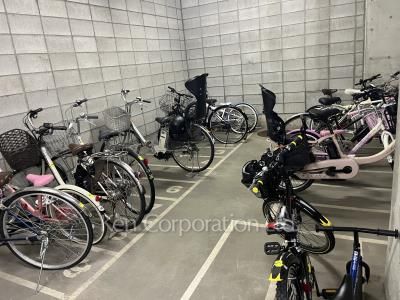  Bicycle-parking Space