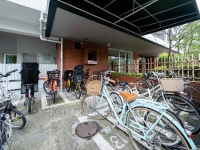  Bicycle-parking Space
