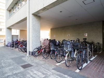  Bicycle-parking Space