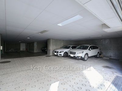  Parking Lot