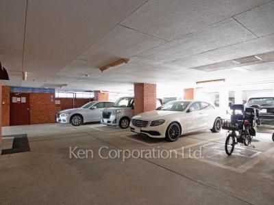  Parking Lot