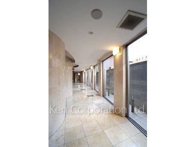 Corridor