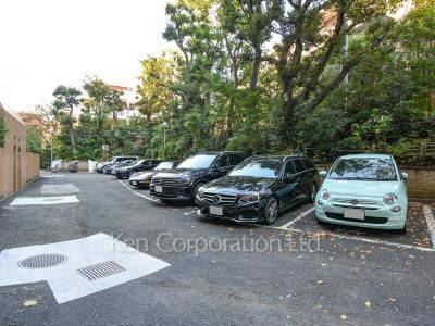  Parking Lot