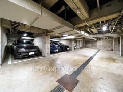  Parking Lot