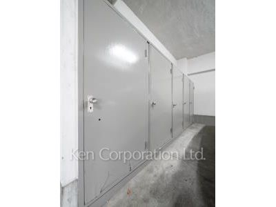 Trunk room