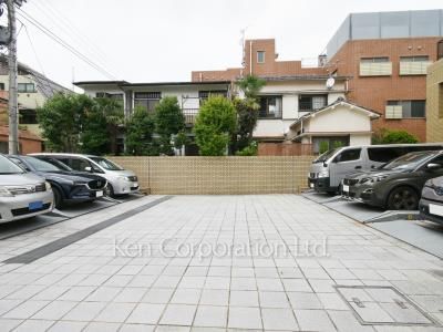  Parking Lot