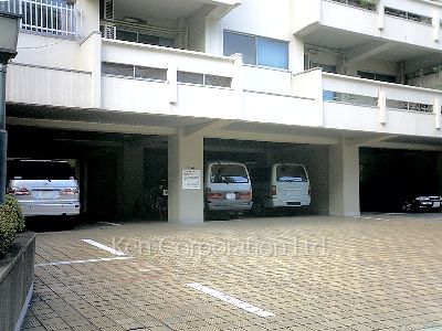 Parking Lot