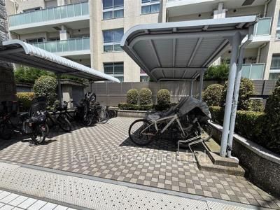  Bicycle-parking Space