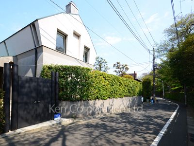  Exterior from near by