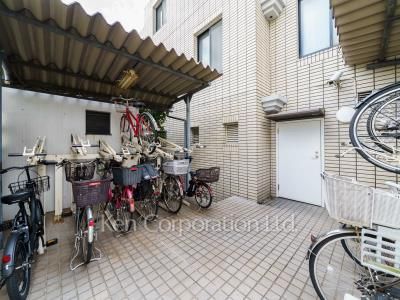  Bicycle-parking Space