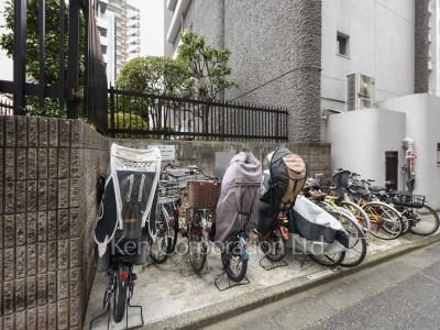  Bicycle-parking Space