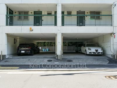  Parking Lot