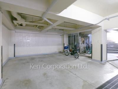  Bicycle-parking Space
