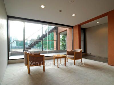 Sky View Lounge