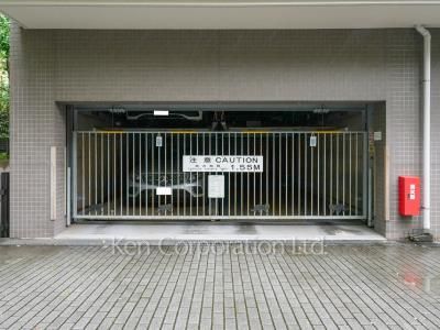  Parking Lot