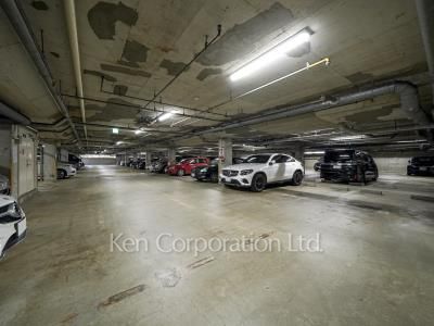  Parking Lot