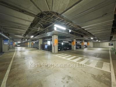  Parking Lot