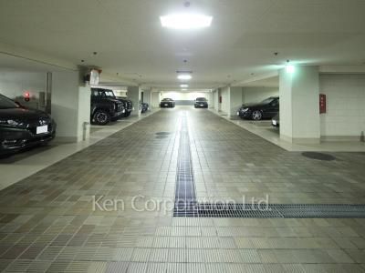 Parking Lot