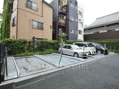  Parking Lot