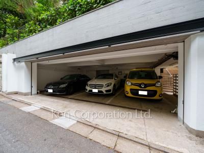  Parking Lot