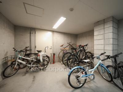  Bicycle-parking Space