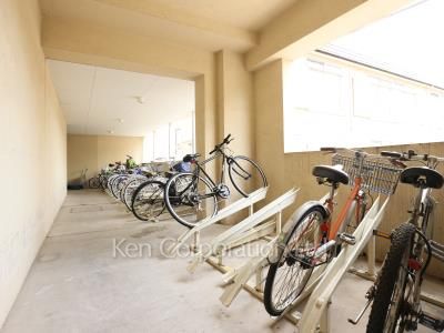  Bicycle-parking Space