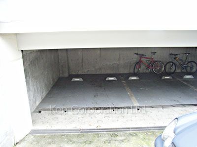  Parking Lot