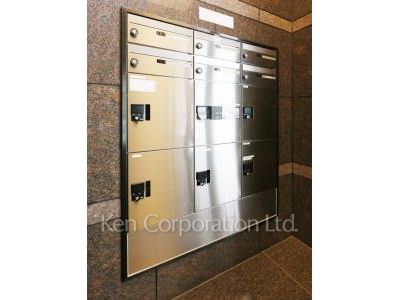  Mail/Delivery box