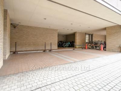  Parking Lot