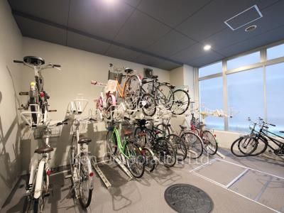  Bicycle-parking Space