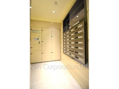  Mail/Delivery box