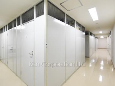 Trunk room
