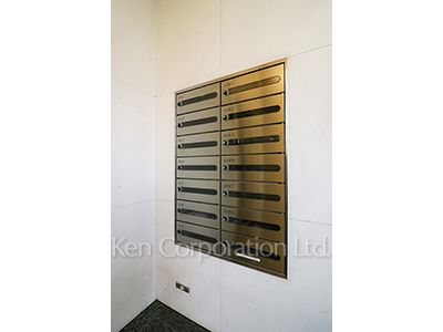  Mail/Delivery box