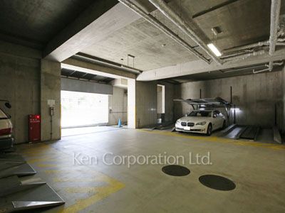  Parking Lot