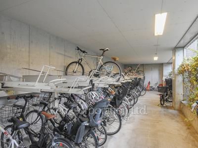  Bicycle-parking Space