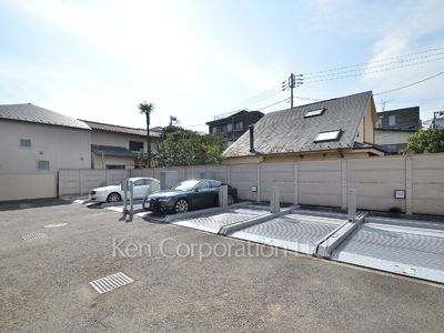  Parking Lot