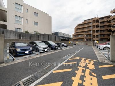  Parking Lot