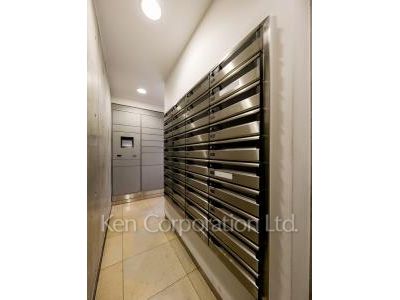  Mail/Delivery box