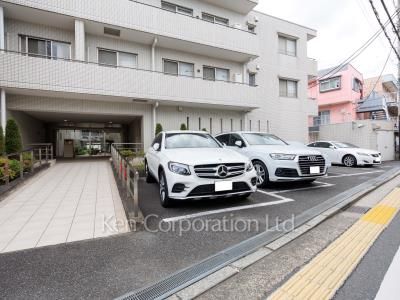  Parking Lot