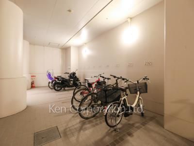  Bicycle-parking Space