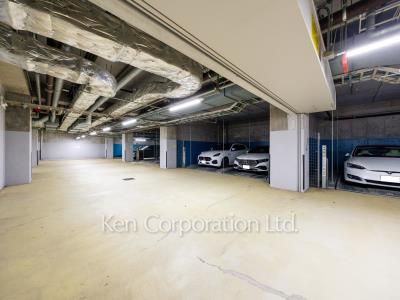  Parking Lot