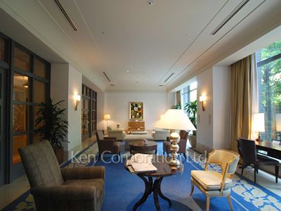 Sky View Lounge