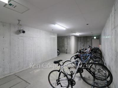  Bicycle-parking Space
