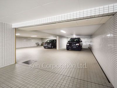  Parking Lot