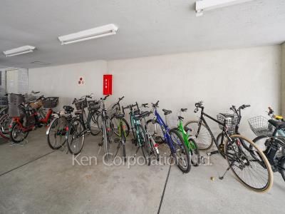  Bicycle-parking Space